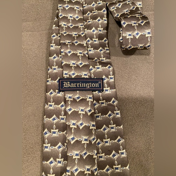 Barrington mens tie , 100% silk - Picture 2 of 2